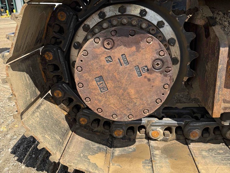 2014-caterpillar-328d-lcr-image-10