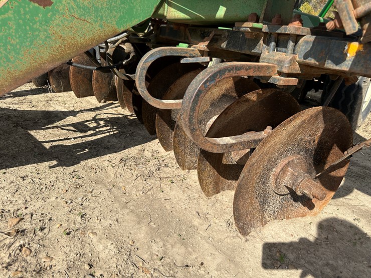 john-deere-635-image-33