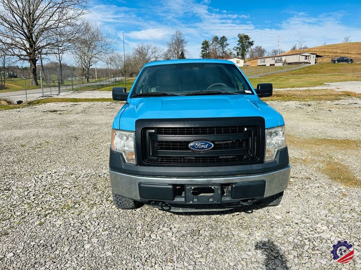 2013-ford-f150-xl-image-10