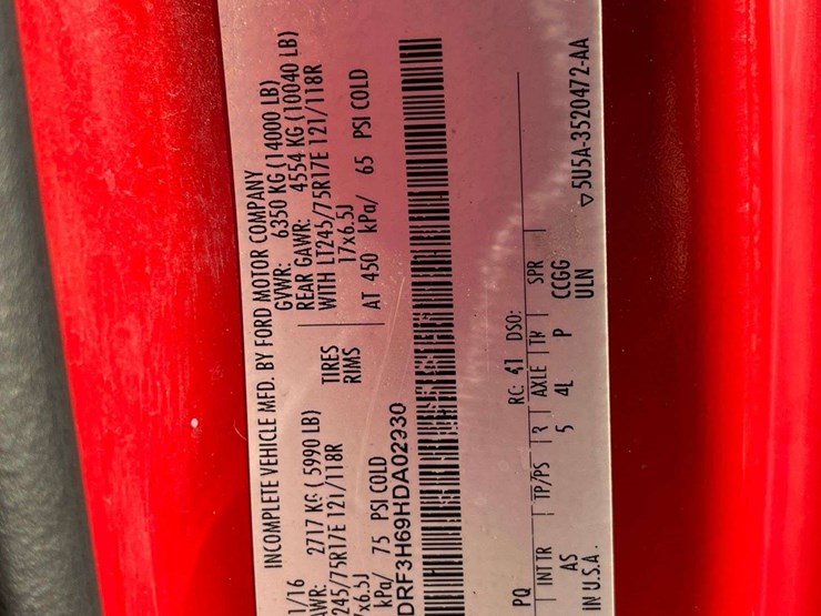 2017-ford-f350-xl-image-71