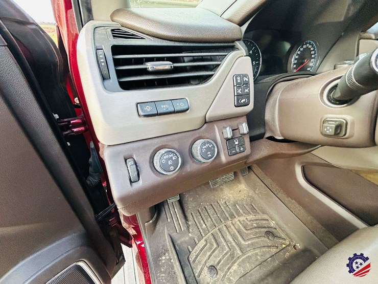 2018-gmc-yukon-denali-image-58