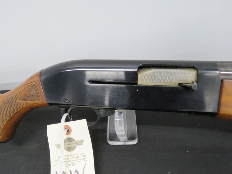 winchester-model-300-semi-auto-12-gauge-shotgun-image-2