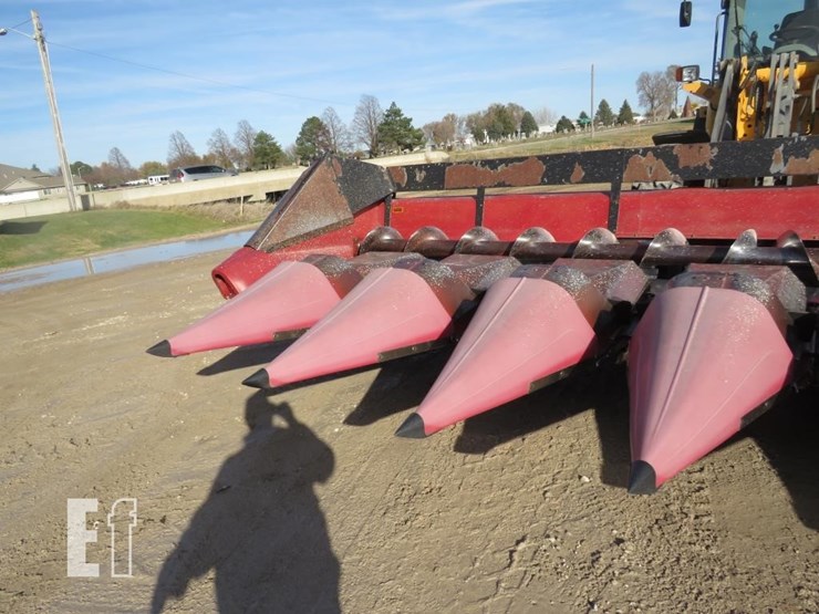 case-ih-1083-image-3