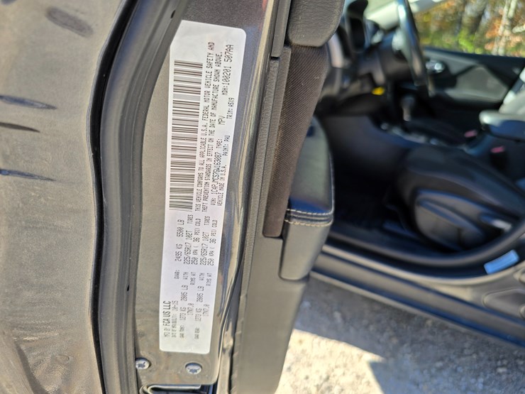 2016-jeep-cherokee-image-49