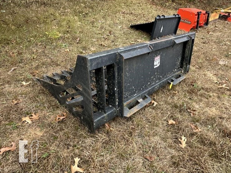 skid-steer-rock-bucket-image-4