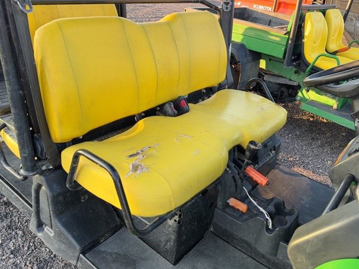 john-deere-gator-image-7