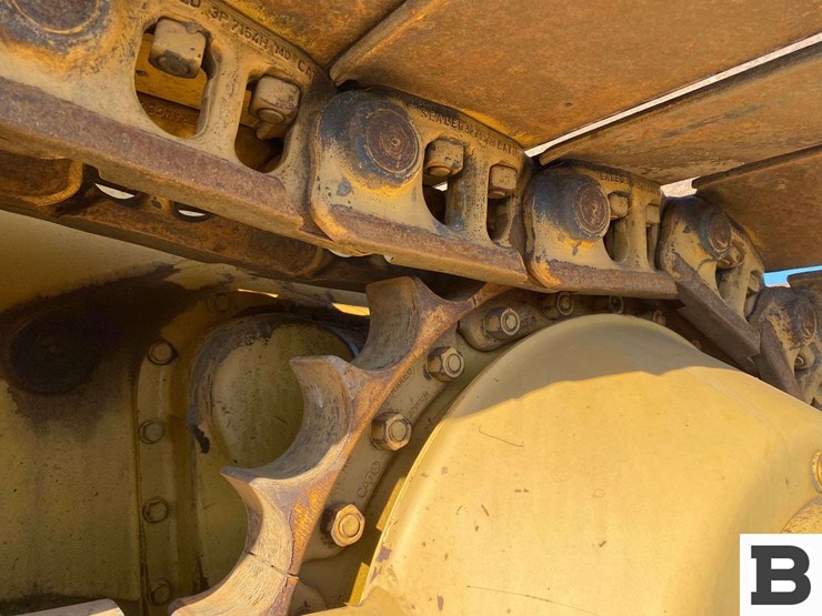 caterpillar-d5b-image-19