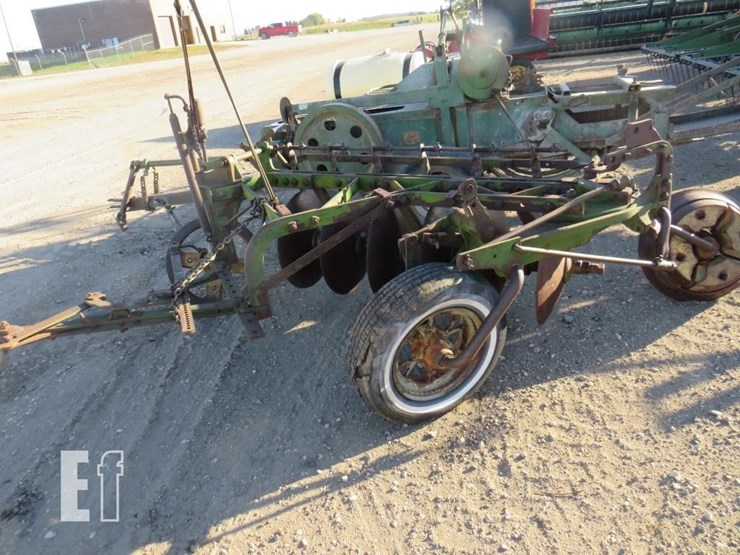 john-deere-5-image-2