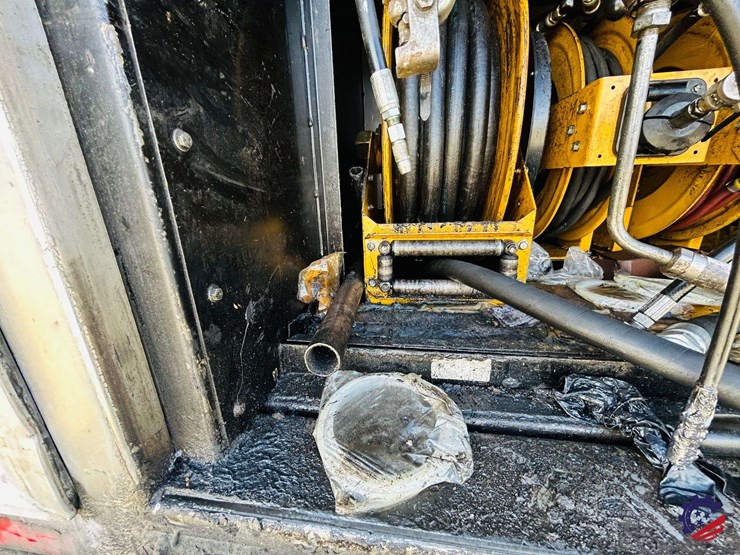 2007-peterbilt-340-image-139