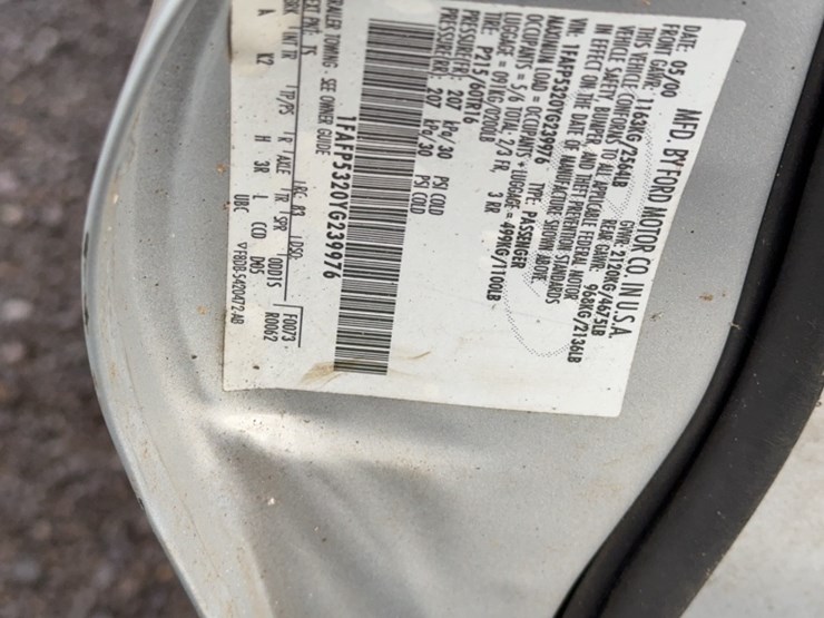 2000-ford-2000-image-10