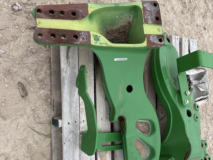 john-deere-h-image-9