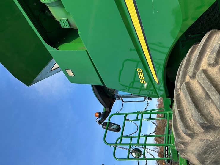 2015-john-deere-s680-image-23