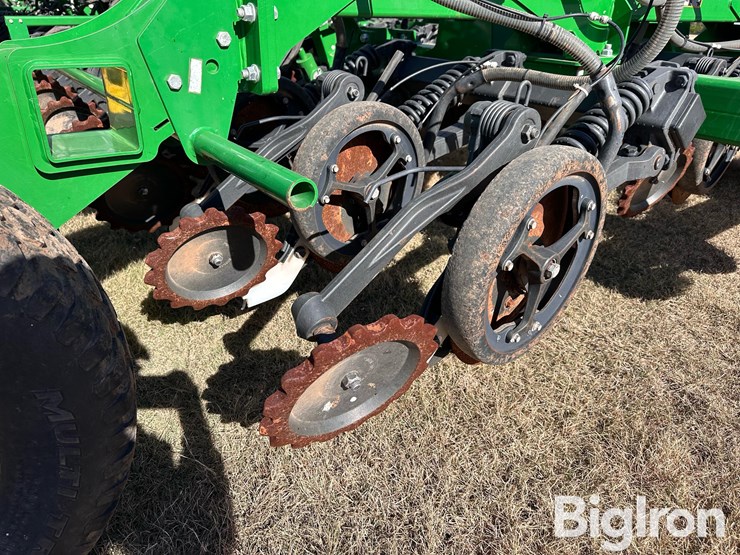 john-deere-n540c-image-17