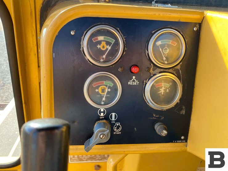 caterpillar-d5b-image-59