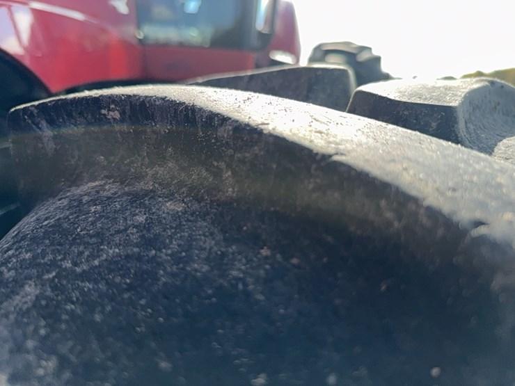 case-ih-magnum-335-image-58