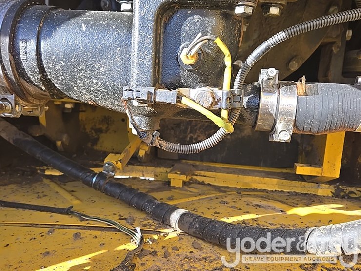 2022-komatsu-pc490-lc-11-image-99