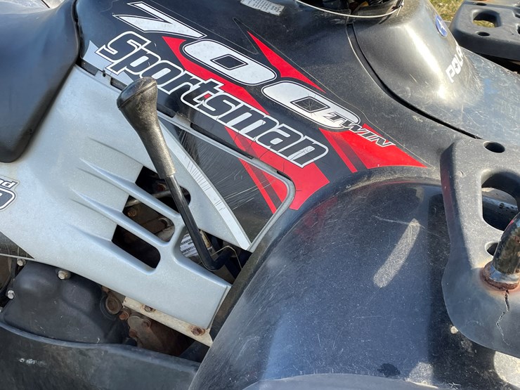 polaris-sportsman-700-image-16