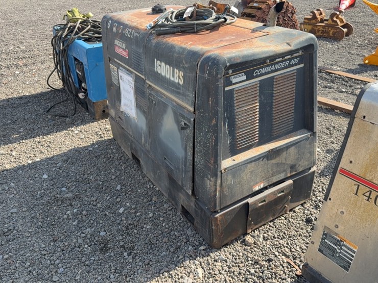 lincoln-electric-commander-400-image-5