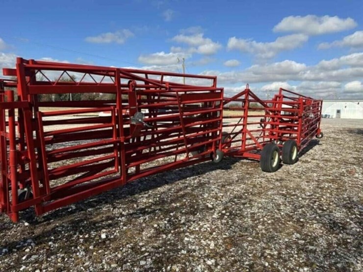 portable-corral-image-1