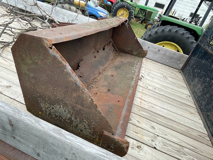 john-deere-4010-image-49