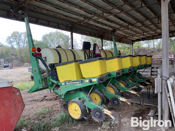 john-deere-7200-image-6