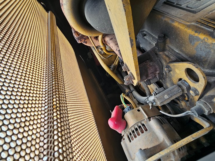 2002-caterpillar-d5g-xl-image-26