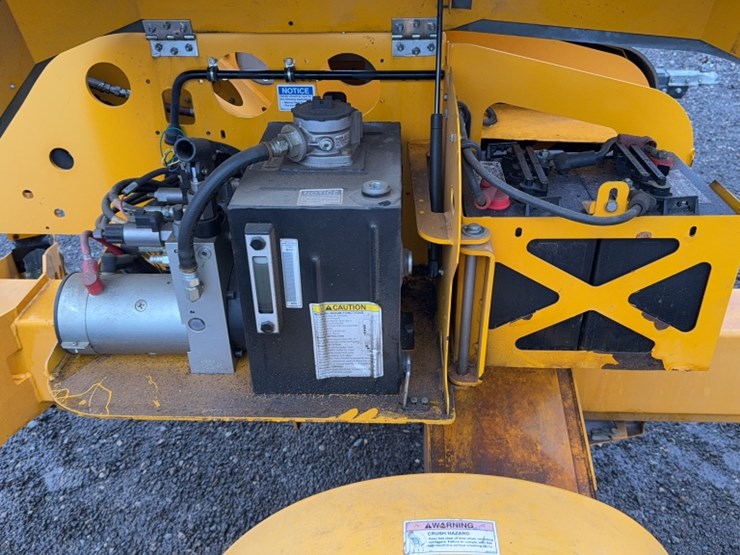 #2058-•-2018-haulotte-3632t-electric-towable-boom-lift-image-5