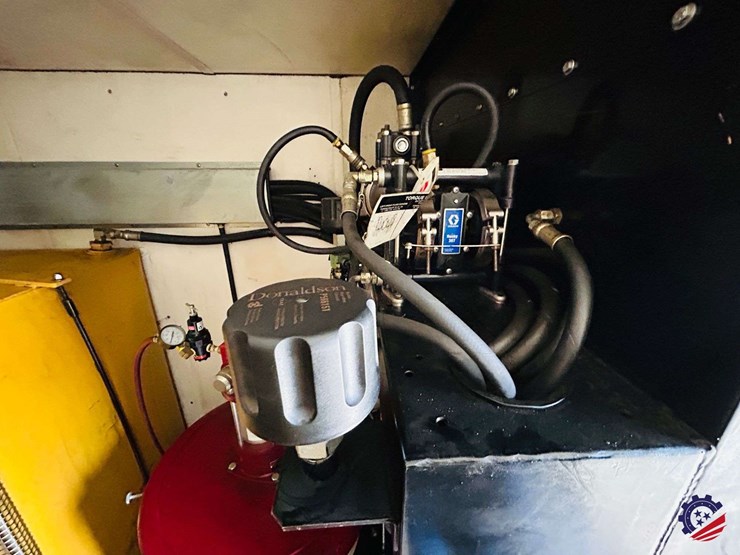 2007-peterbilt-340-image-106