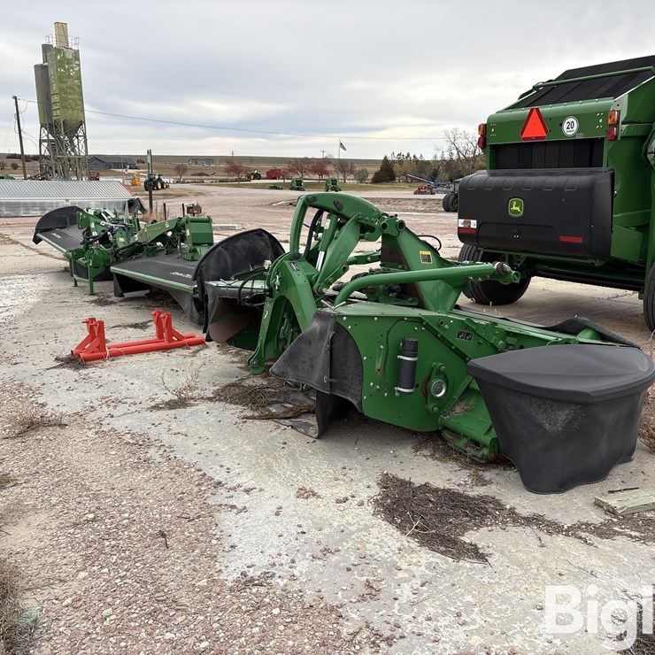 2018 JOHN DEERE R990R