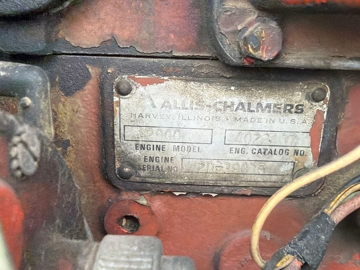 allis-chalmers-190-landhandler-tractor-image-12