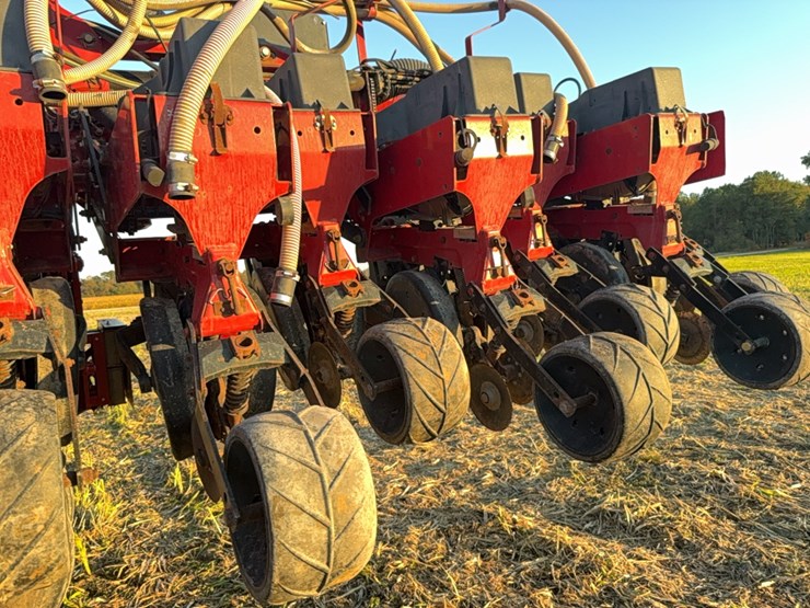 case-ih-1240-image-47