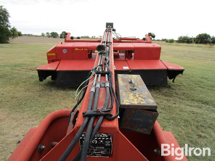 2001-new-holland-1432-image-13