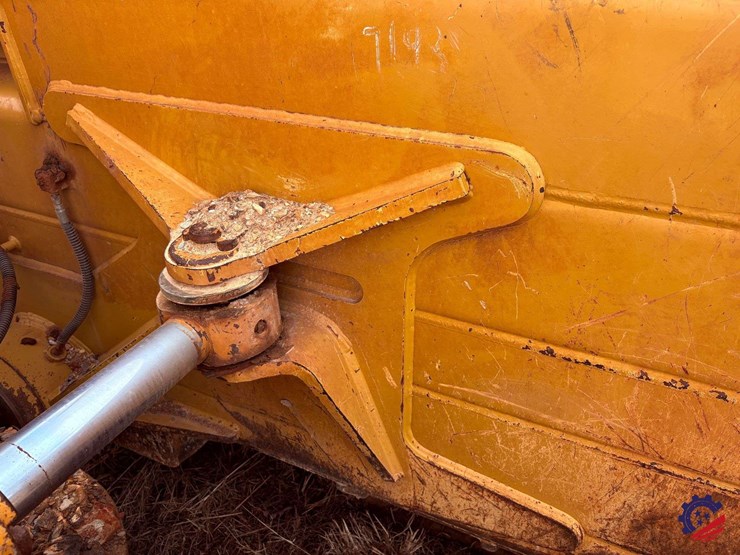 2019-caterpillar-d6t-xw-image-77