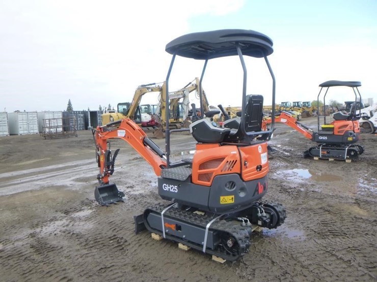 aboss-gh25-hydraulic-excavator-image-4