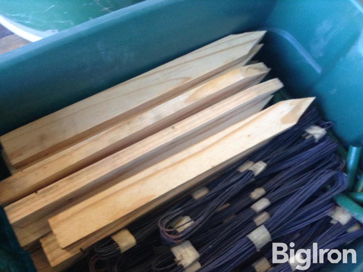 12v-seeder/spreader-image-20