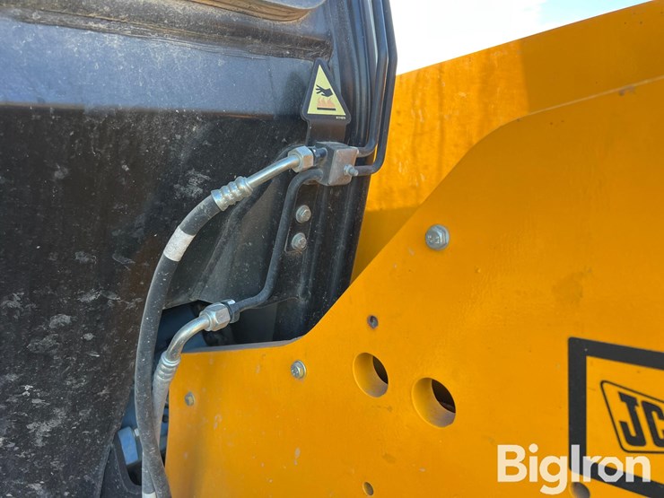 2020-jcb-542-70ag+-telehandler-image-12