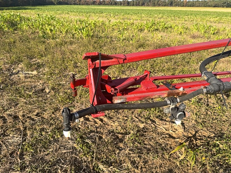 case-ih-3185-patriot-sprayer-image-52