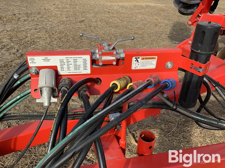 2015-kuhn-krause-8210-31-image-16