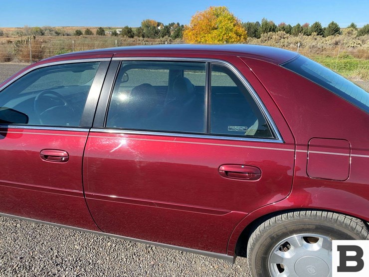 2000-cadillac-deville-sedan-image-13