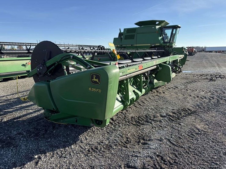 john-deere-635fd-image-2