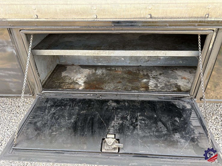 2009-kenworth-t800-image-59