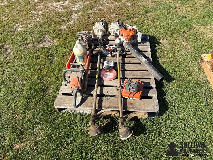 misc-pallet-of-gasoline-stihl-tools-image-6