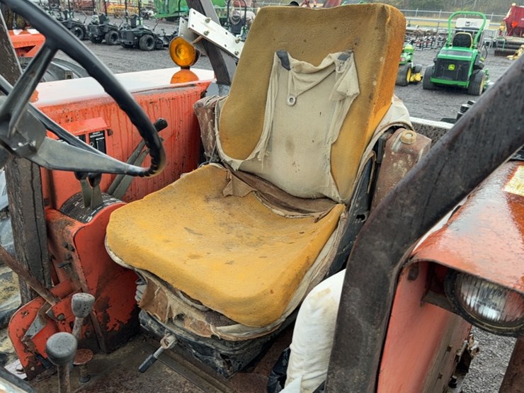 #3055-•-allis-chalmers-6080-tractor-image-17