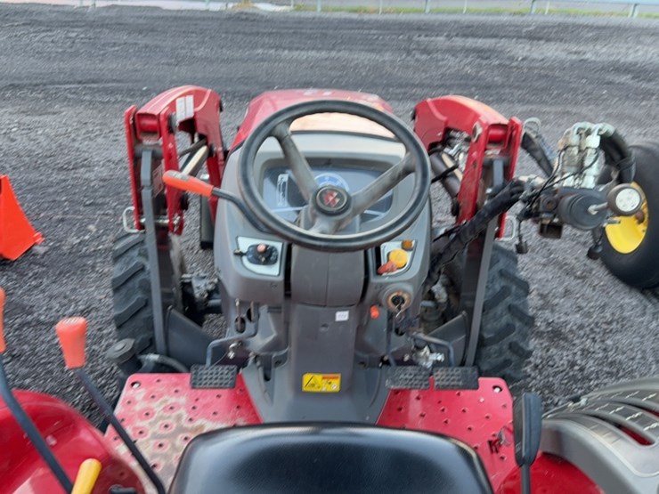 massey-ferguson-2706e-image-13