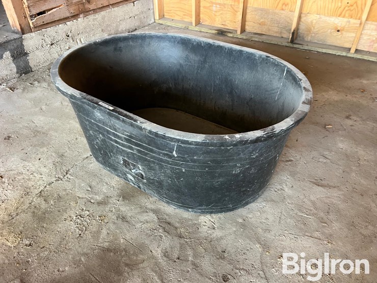 110-gal-water-tank-image-1