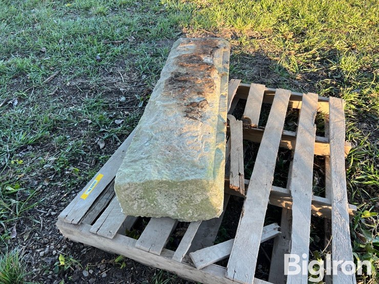 native-stone-block-image-8