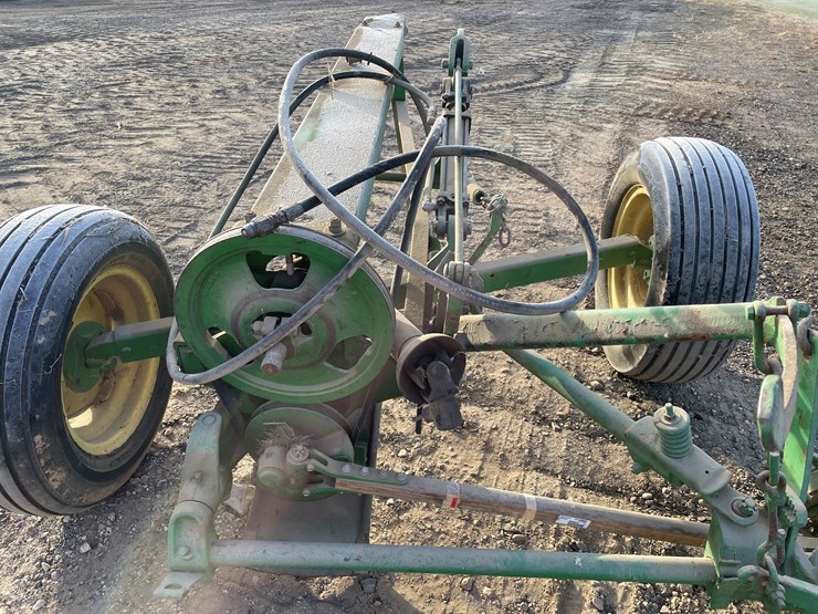#1444-•-john-deere-pull-type-sickle-mower-(arcadia,-wi)-image-7