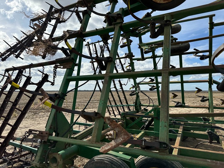 john-deere-38-image-45