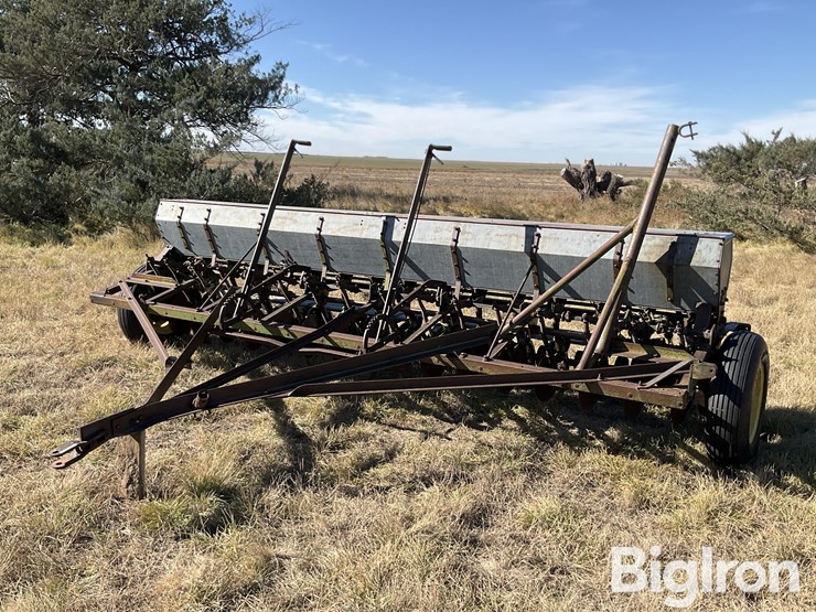 john-deere-14-image-1