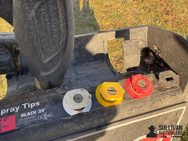 briggs-&-stratton-professional-series-power-washer-image-10